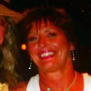 Meet your Posher, Cecelia